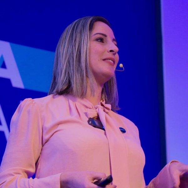 Aline Pivetta Maia Evento Escola de Motelaria (1)